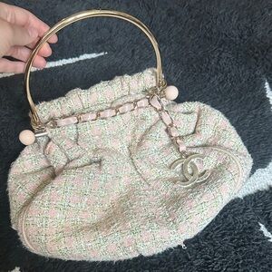 Chanel Pink and Cream Tweed Hand Bag